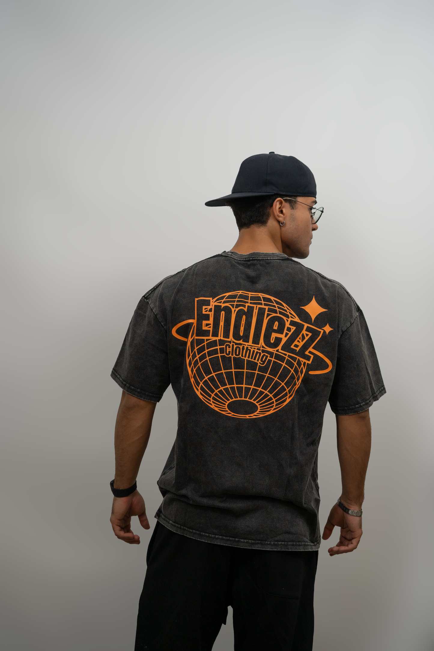 Endlezz “Global Vision” Tee – Washed Black Edition