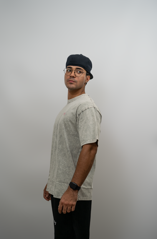 Endlezz “Global Vision” Tee – Washed Gray Edition